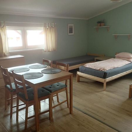 Apartmany Audy 2 Mníšek pod Brdy エクステリア 写真